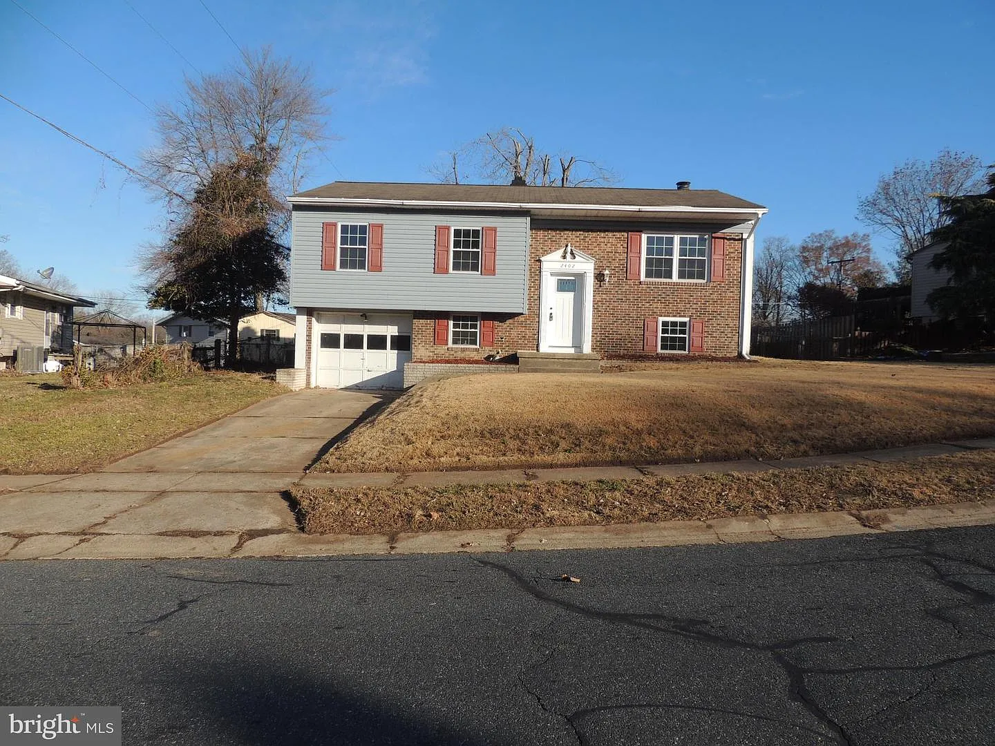 2402 Papaya Rd photo 1