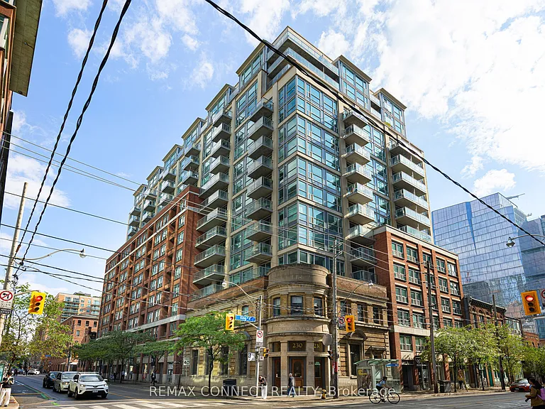 230 King St E #710 — Photo 1