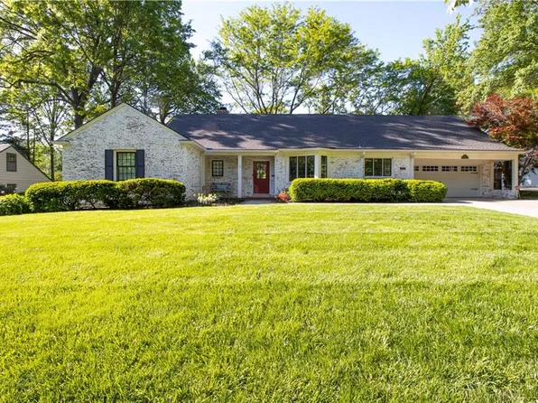 2521 W 65th St, Mission Hills, KS 66208