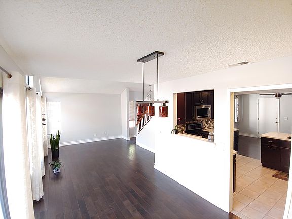 5th image of 9550 High Park Ln
