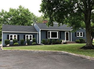 515 Meadow Rd, Bridgewater, NJ 08807