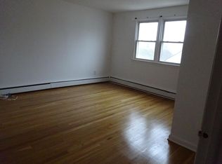 219 Hoover Rd #1, Yonkers, NY 10710