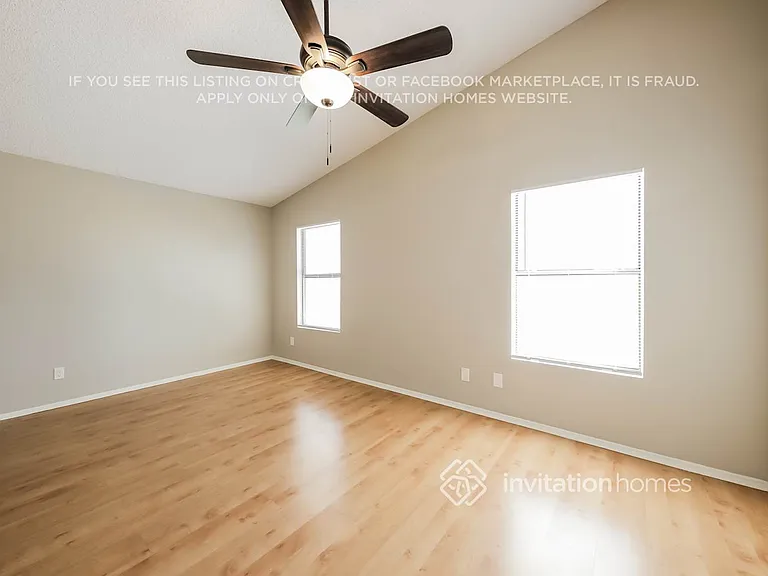 1433 E Utopia Rd — Photo 9