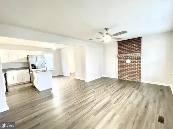 2010 Lake Rd, Lottsburg, VA 22511