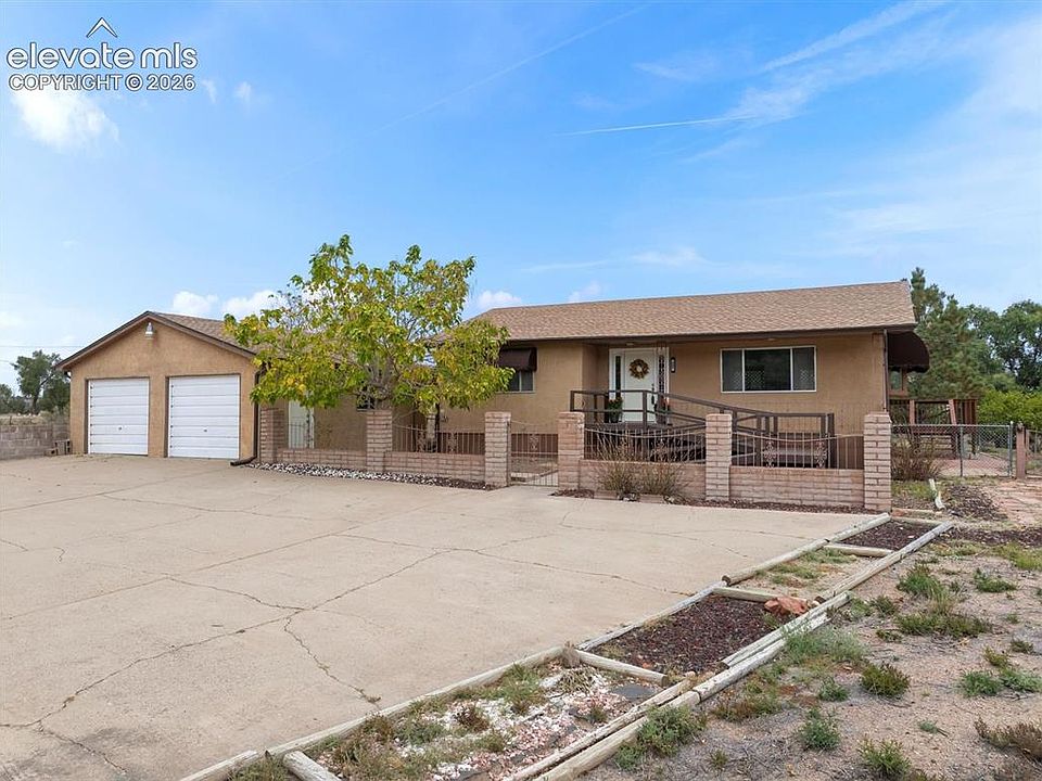 1st image of 207 Autobee Ln