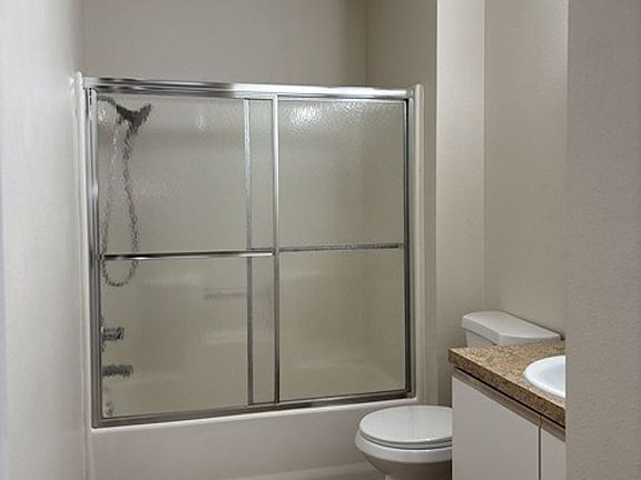 4th image of 3880 Auburn Rd NE #3908