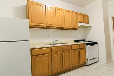 Rented by Horowitz Real Estate