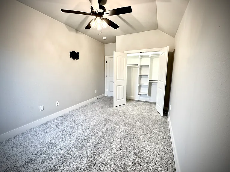 1903 E Hudson Dr — Photo 20