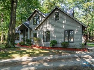 11754 Monclova Rd, Monclova, OH 43542