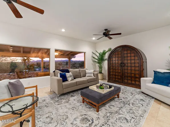 855 W Valle Del Oro Rd, Tucson, AZ 85737