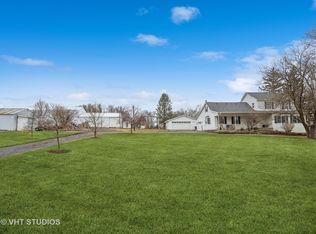 13317 Charles Rd, Woodstock, IL 60098