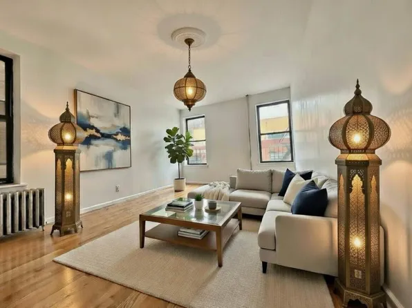 744 Coster Street image 1 of 5