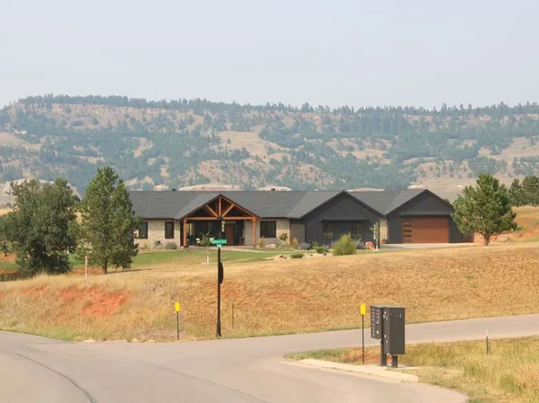 2328 Eastwood Ct, Spearfish, SD 57783