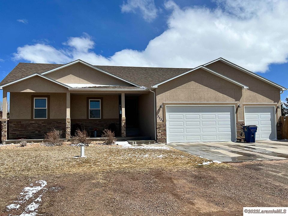1st image of 3335 Juniper Dr