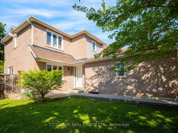 65 Mullis Cres, Brampton, ON L6Y 4S9