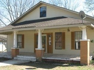 180 14th Ave E, Guin, AL 35563