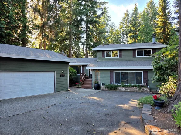 8941 170th Court NE, Redmond, WA 98052