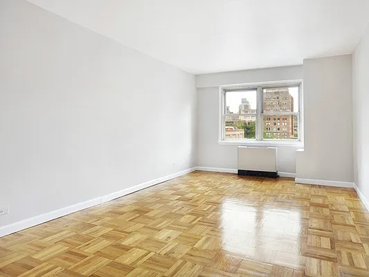 Sold by Sotheby's International Realty | media 11