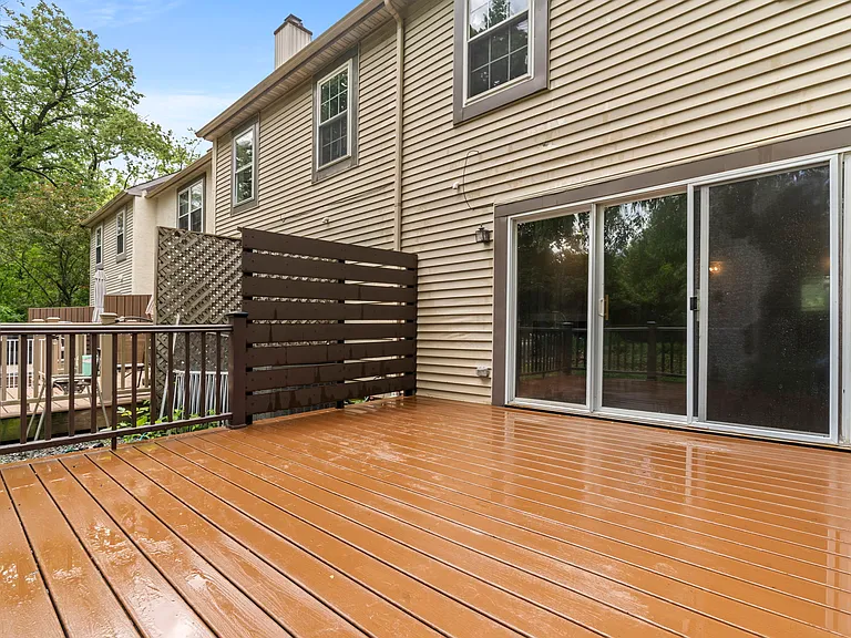 5 Ogden Ct — Photo 5