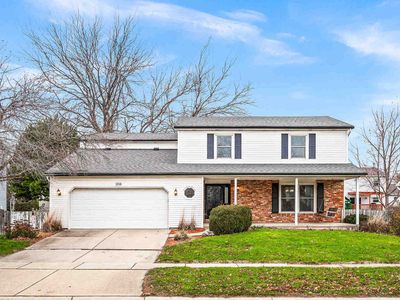 206 Lake Shore Cir, Bloomington, IL, 61704