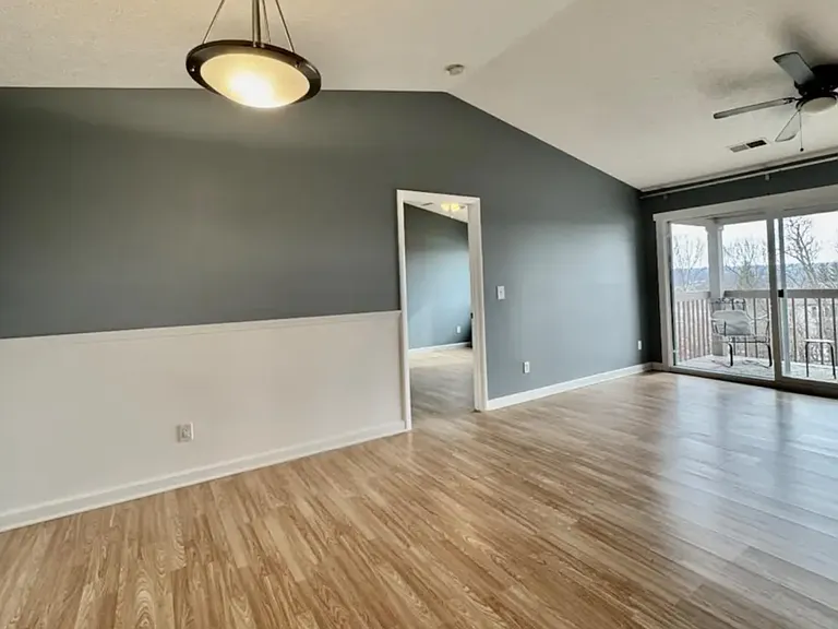 8854 Eagleview Dr #6 — Photo 6