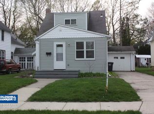 609 S Lafayette St, Shawano, WI 54166