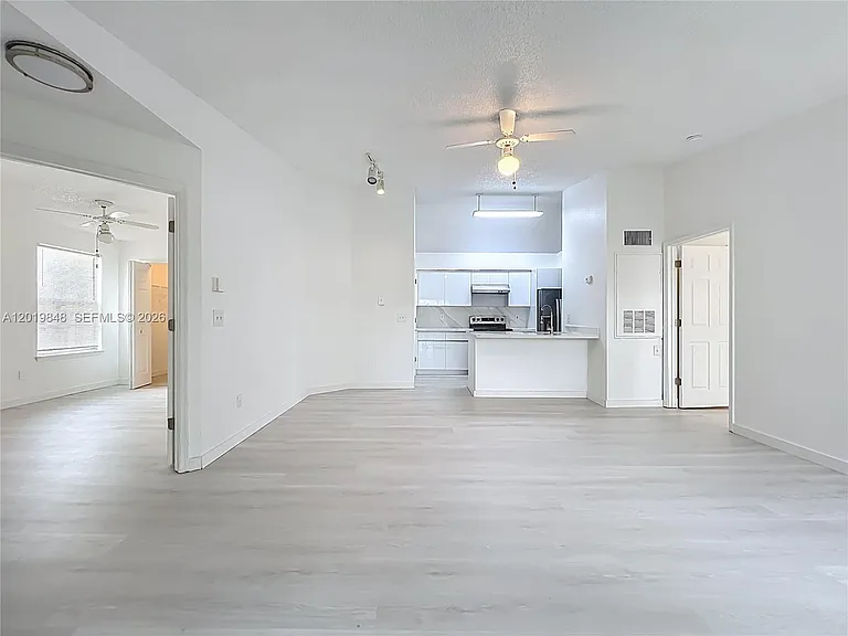 2225 Metropolitan Way #1225 — Photo 13