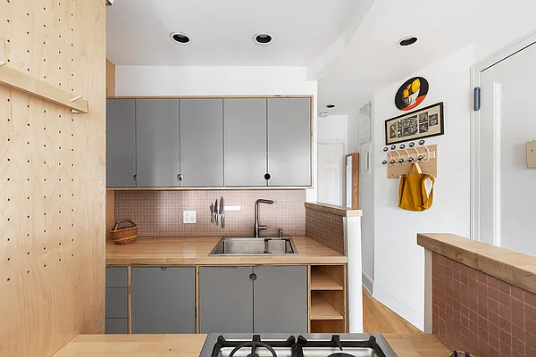 Sold by Corcoran | media 13