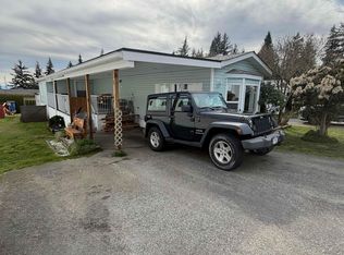 5575 Mason Rd #28, Sechelt, BC