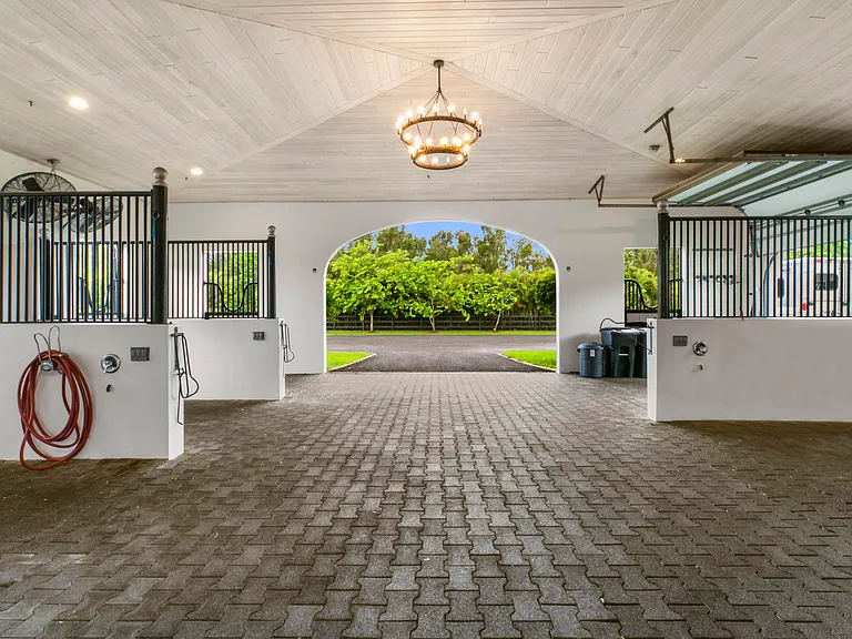 15726 Estancia Ln — Photo 19