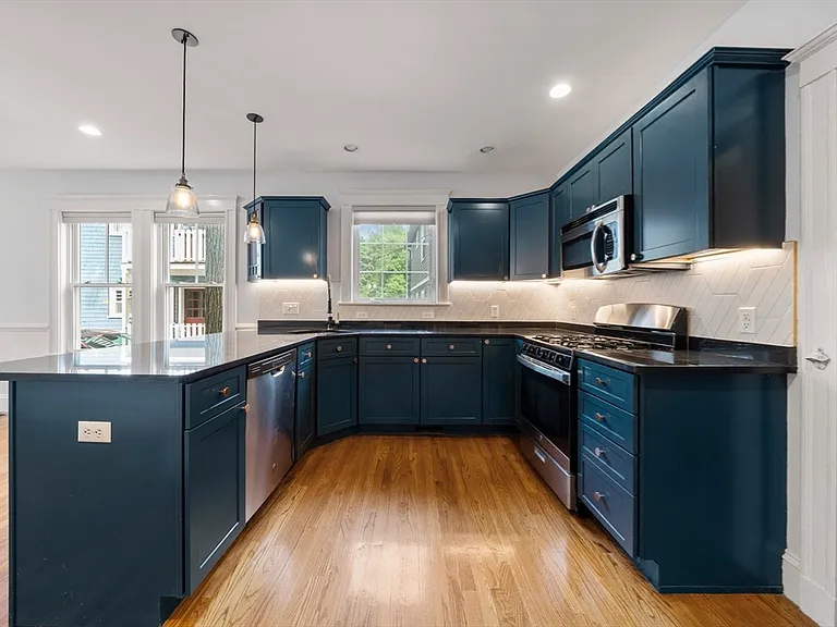 772 Centre St #2 — Photo 10