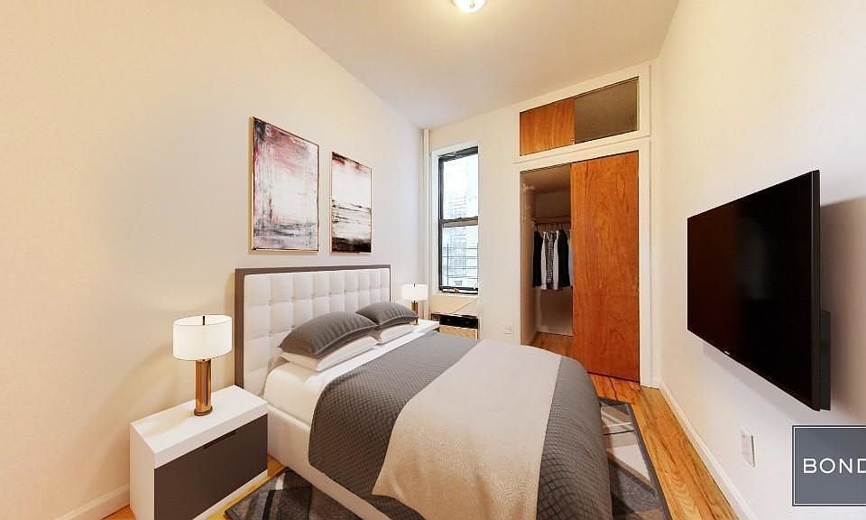 1st image of 158 E 82nd St #4C3