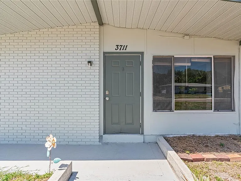 3711 W Leila Ave — Photo 3