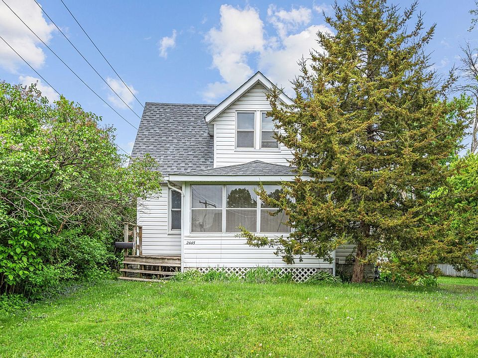 1st image of 2445 16th Ave E
