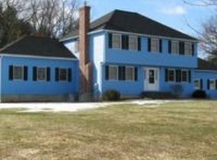 3 Waterford Pl, North Chelmsford, MA 01863