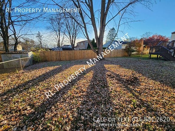 3rd image of 8987 Stillwater Dr