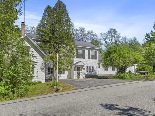(undisclosed Address), Windham, ME 04062