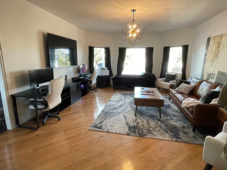 239 N Crest Line Cir #1 — Photo 6