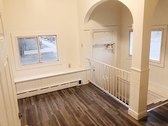 3rd image of 2400 S 12th St Unit 1