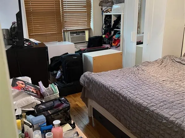 2400 East 3rd Street image 4 of 7