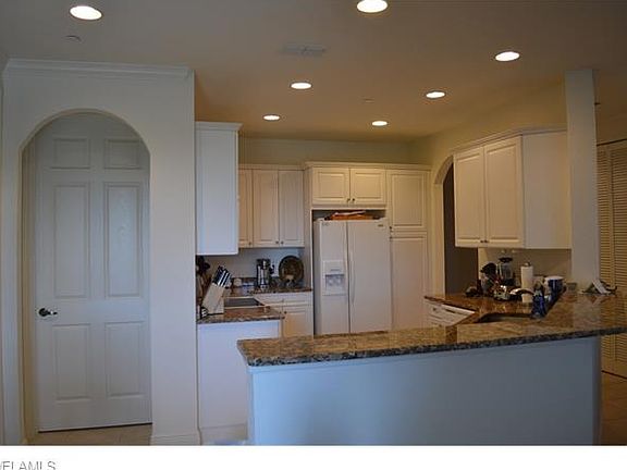 3rd image of 4535 Dalmahoy Ct APT 404