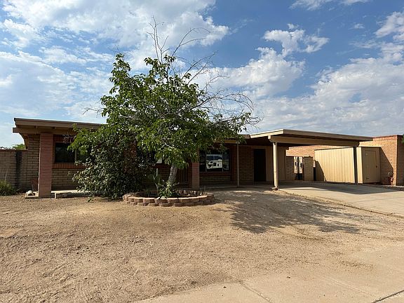 2nd image of 7032 N Northlight Dr