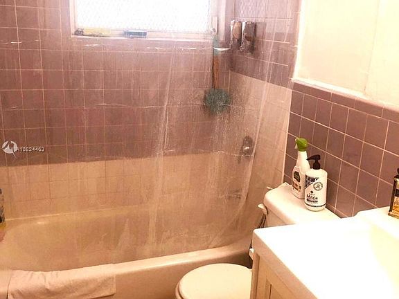 4th image of 719 Euclid Ave APT 6