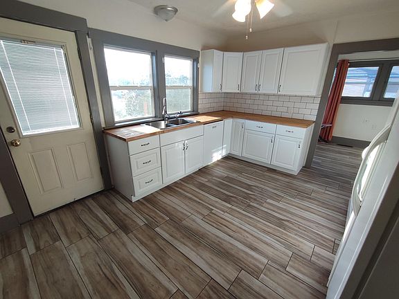 2nd image of 828 W Nora Ave #1