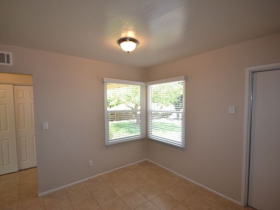 2nd image of 7457 Seine Ave