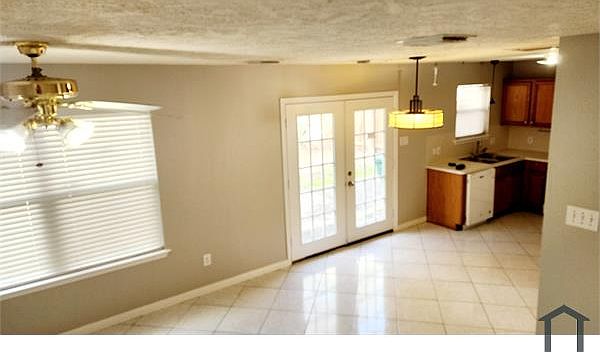 1st image of 3818 Gardenia Bend Dr