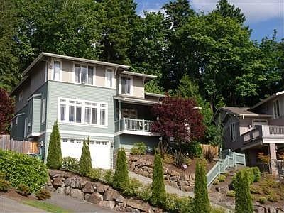 1st image of 15938 NE 101st Ct