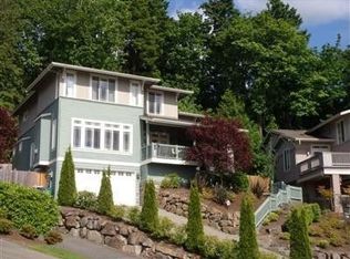 15938 NE 101st Ct, Redmond, WA 98052