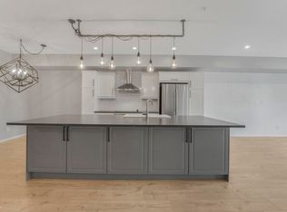 10407 122nd St NW #228, Edmonton, AB