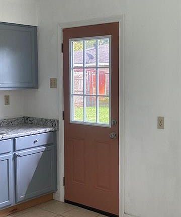 5th image of 3005 Mount Kennedy Dr
